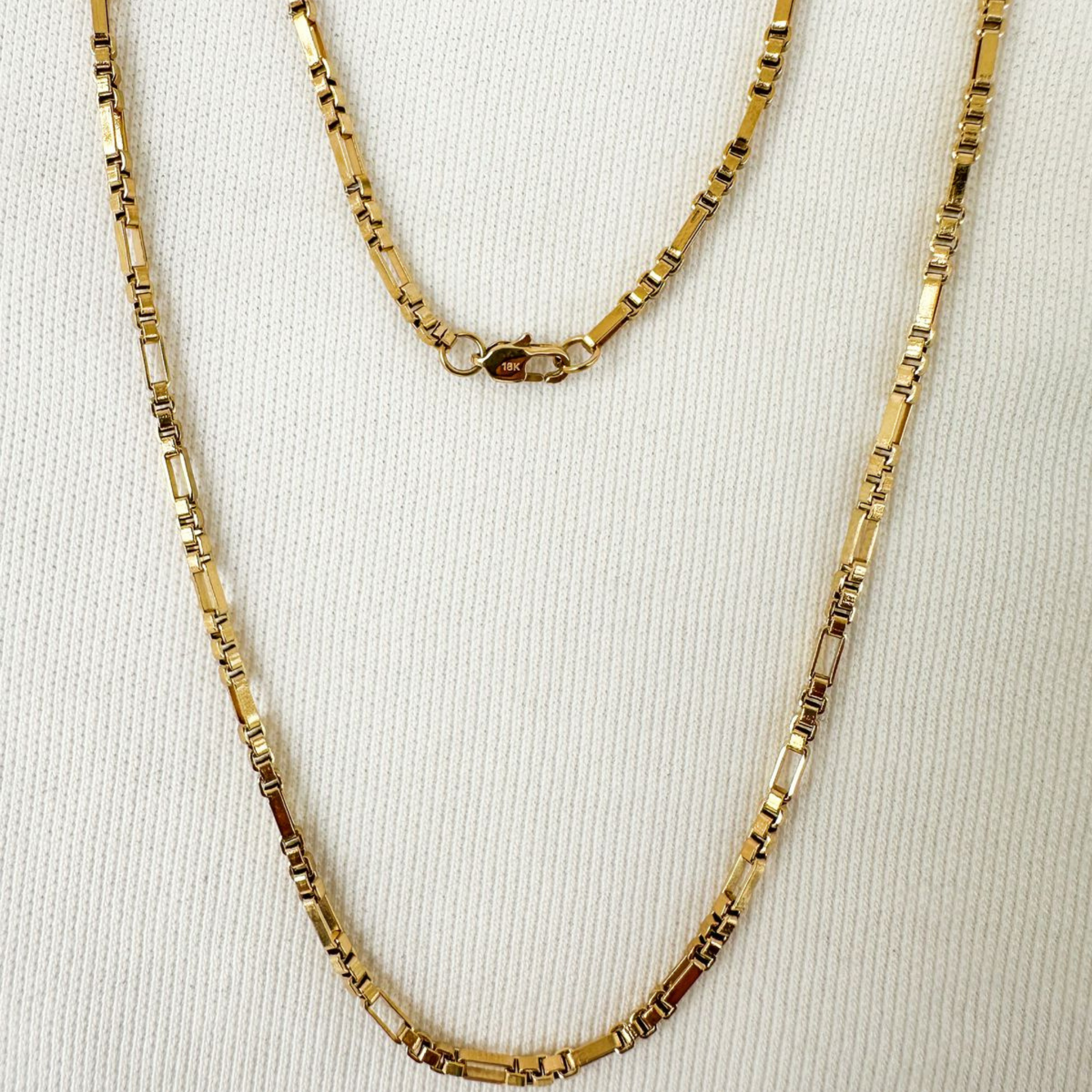 Cadena Cubos Mujer