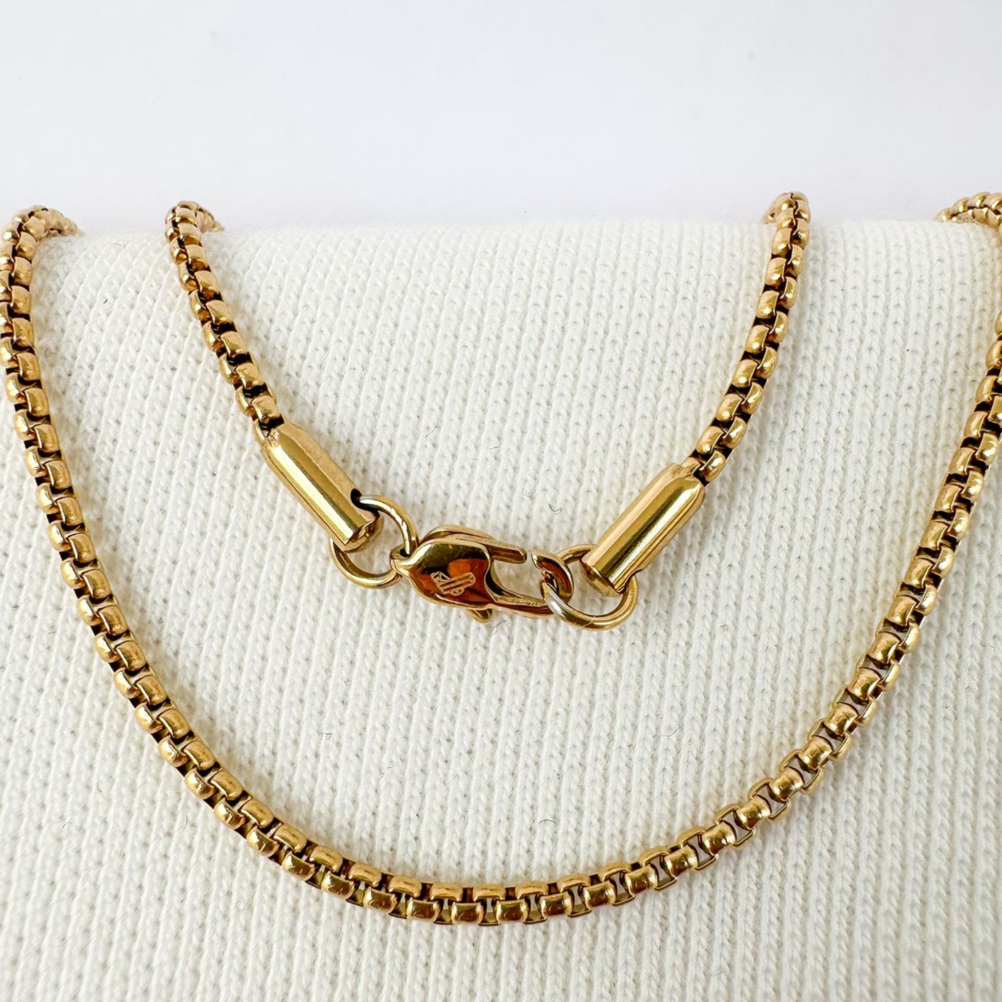 Cadena Veneciana Mujer