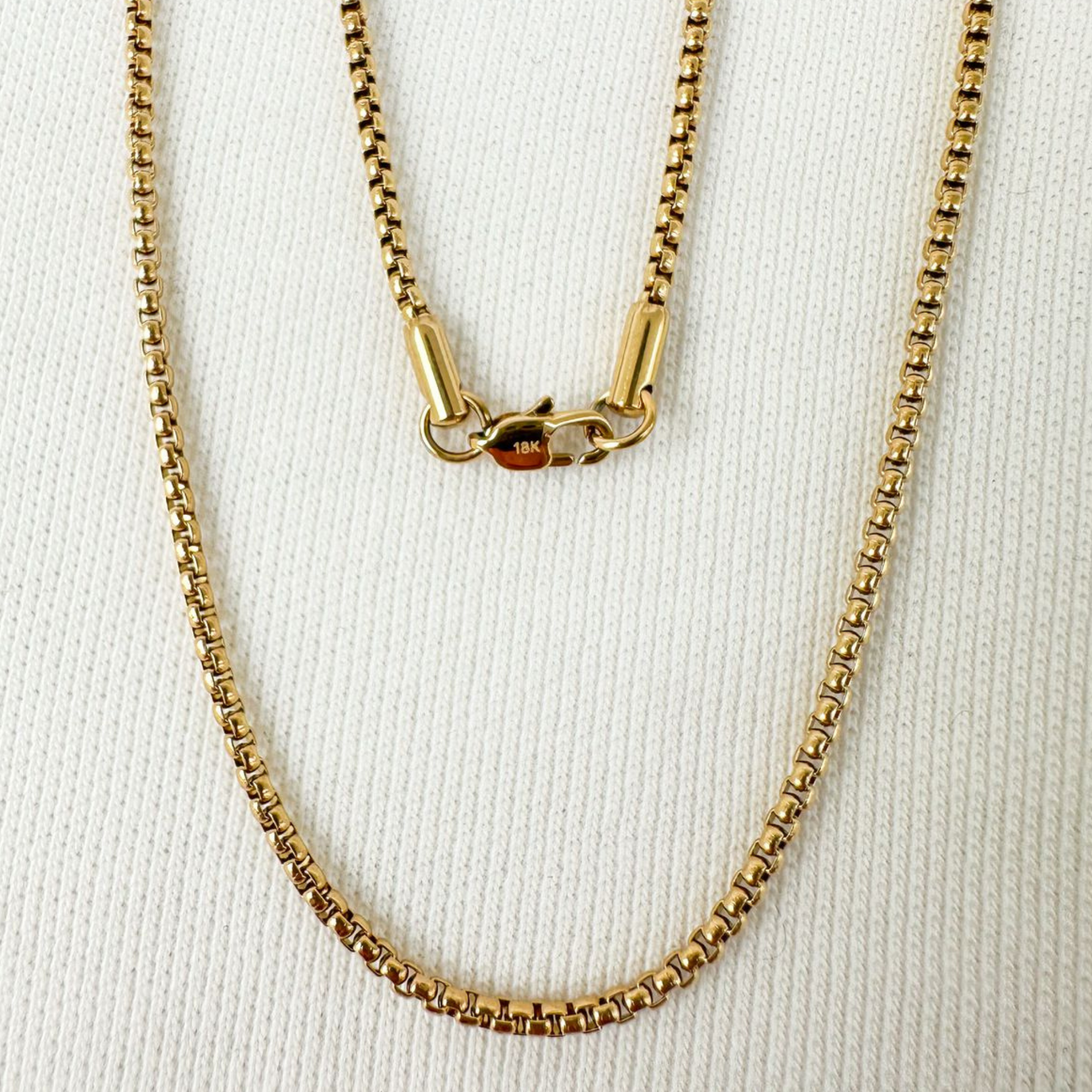 Cadena Veneciana Mujer