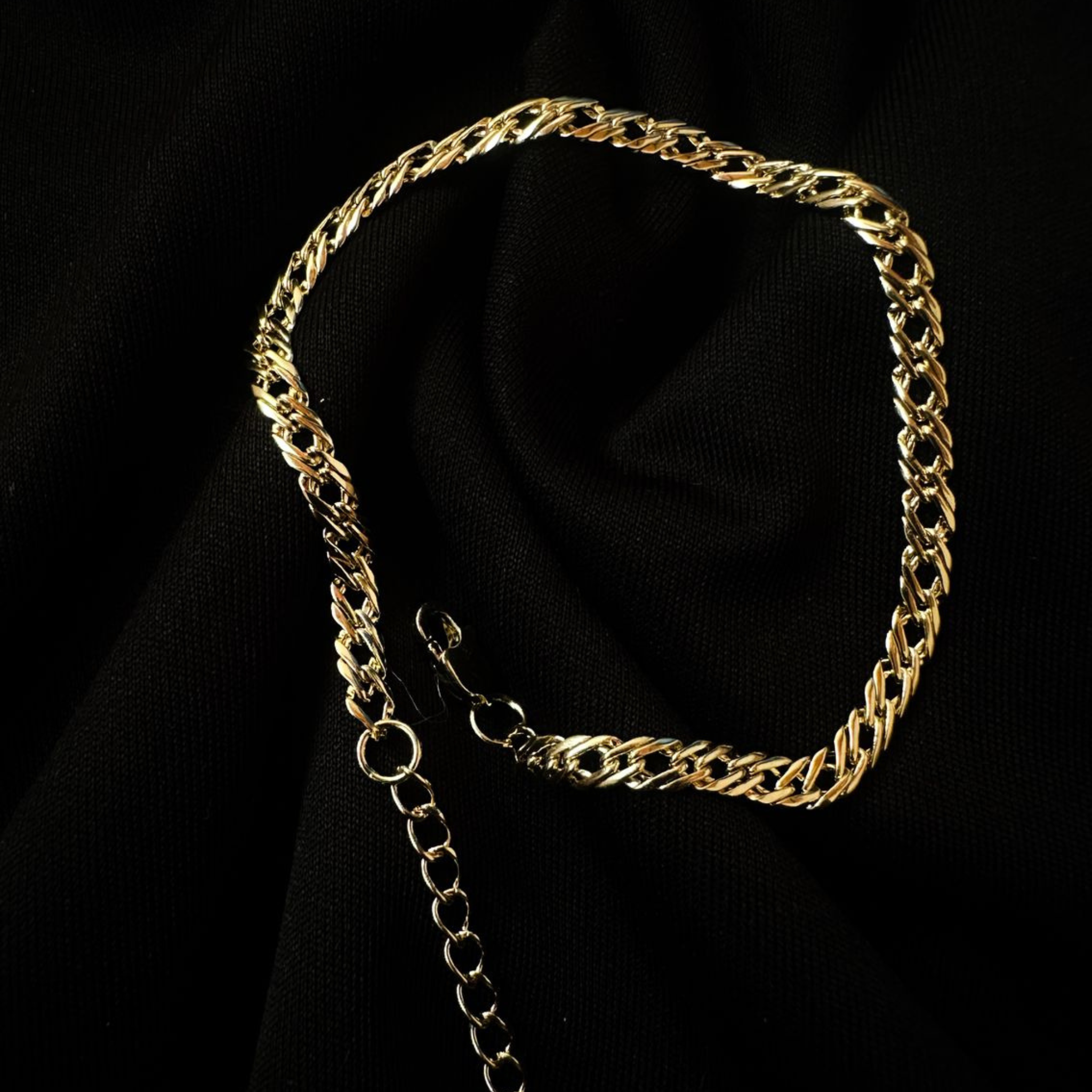 Pulsera Entrelazada